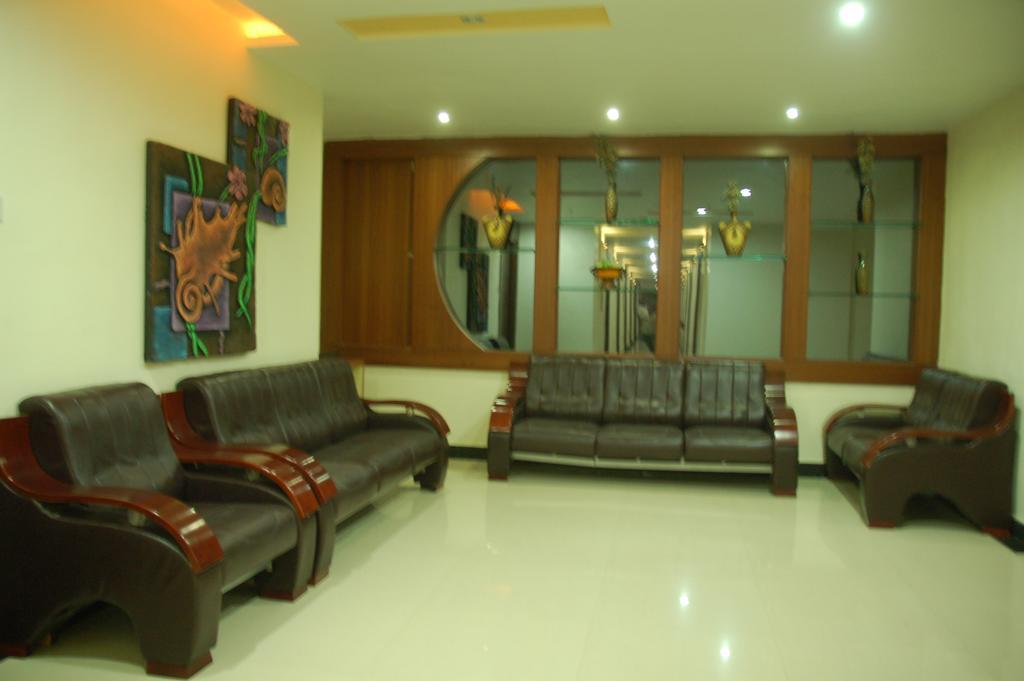 Hotel Sitara Royal Hyderabad Quarto foto