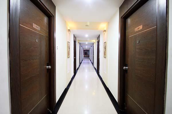 Hotel Sitara Royal Hyderabad Exterior foto